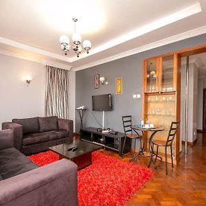 Deluxe One-Bedroom Suite